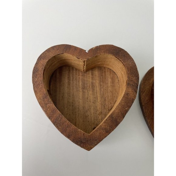 Vintage 1979 Wooden Carved Heart Shaped Trinket Box, Jewelry, Home Decor - Picture 7 of 10